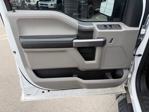 Used 2019 Ford F150 XLT w/ Equipment Group 302A Luxury image 6