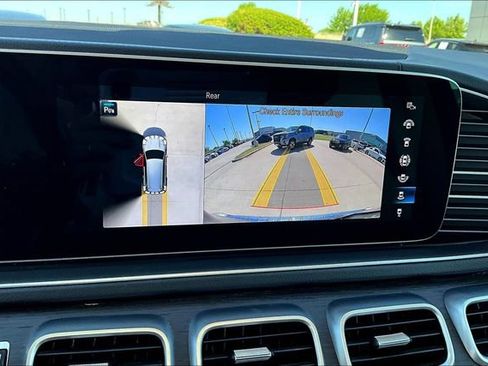 Used 2022 Mercedes-Benz GLS 450 4MATIC image 23