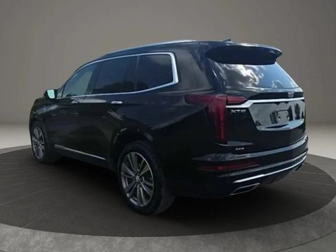 Used 2023 Cadillac XT6 Premium Luxury w/ Technology Package AWD/4WD image 4