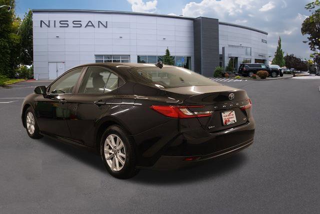 Used 2025 Toyota Camry LE FWD image 4