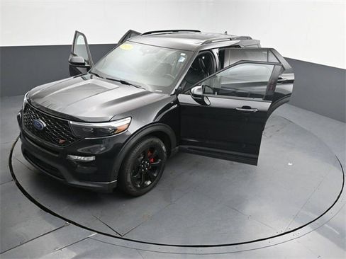 Used 2020 Ford Explorer ST w/ ST Street Pack image 33