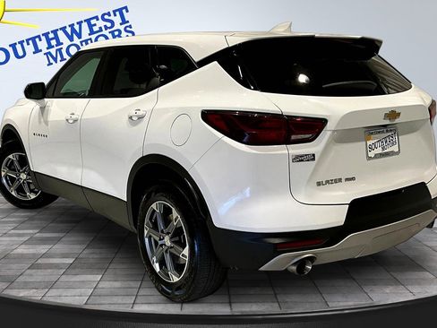 Used 2023 Chevrolet Blazer LT AWD/4WD image 4