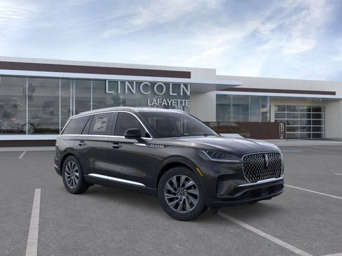 New 2026 Lincoln Aviator AWD image 7