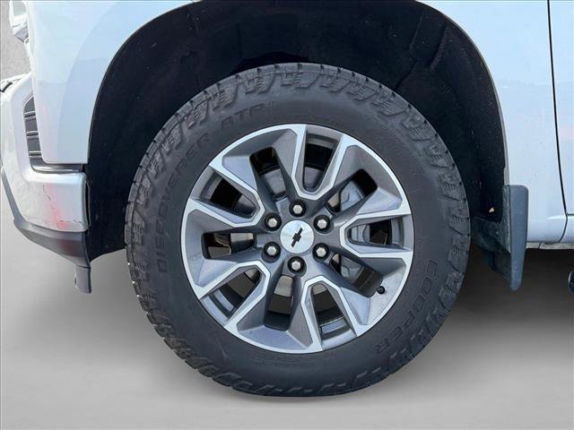 Used 2021 Chevrolet Silverado 1500 RST AWD/4WD image 17