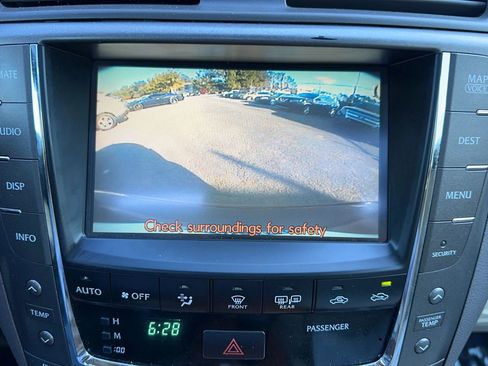 Used 2009 Lexus IS 250 RWD image 18