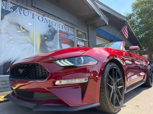Used 2019 Ford Mustang GT Premium w/ GT Performance Package RWD image 7