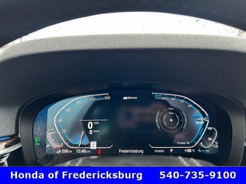 Used 2023 BMW 530e xDrive image 18