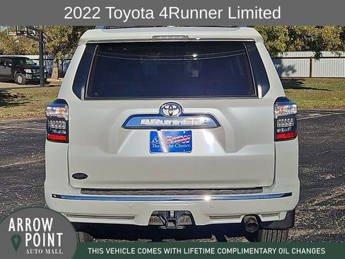Used 2022 Toyota 4Runner Limited image 10