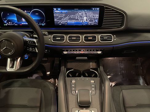 Used 2025 Mercedes-Benz GLE 53 AMG 4MATIC Coupe image 18