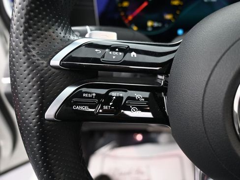 Used 2021 Mercedes-Benz E 450 Coupe w/ AMG Line image 24