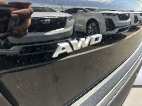 New 2025 Cadillac XT5 Sportv w/ LPO, Bronce Accent Package image 35