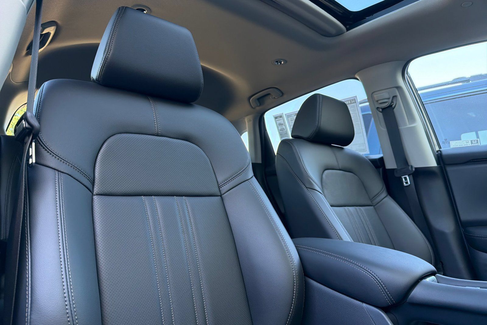 New 2027 Honda HR-V EX-L image 38