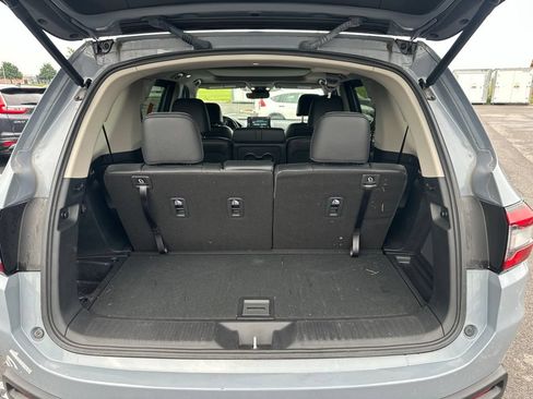 Used 2023 Honda Pilot Elite image 11