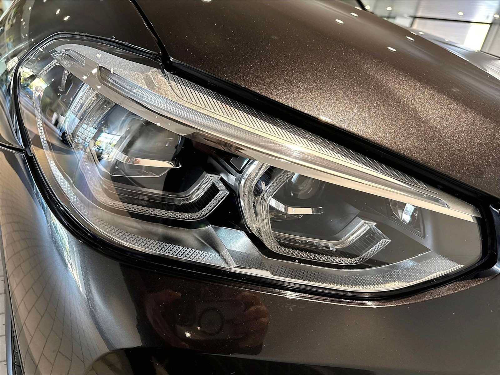 Used 2019 BMW X3 sDrive30i w/ Executive Package RWD image 15