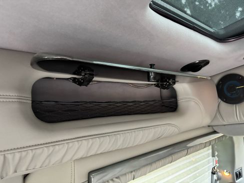 Used 2008 Chevrolet Express 1500 AWD w/ Preferred Equipment Group image 17