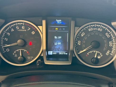 Used 2023 Toyota Tacoma SR5 image 39