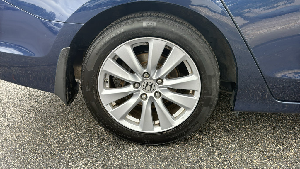 Used 2011 Honda Accord EX-L image 8