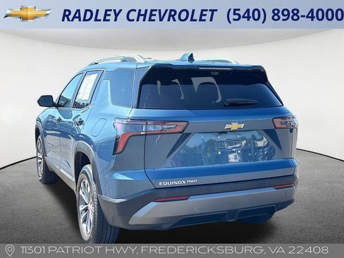 Certified 2025 Chevrolet Equinox LT w/ Convenience Package II AWD/4WD image 15