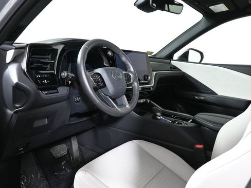 Used 2025 Lexus TX 350 AWD w/ Technology Package image 14