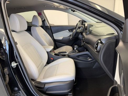 Used 2023 Hyundai Kona SEL image 31