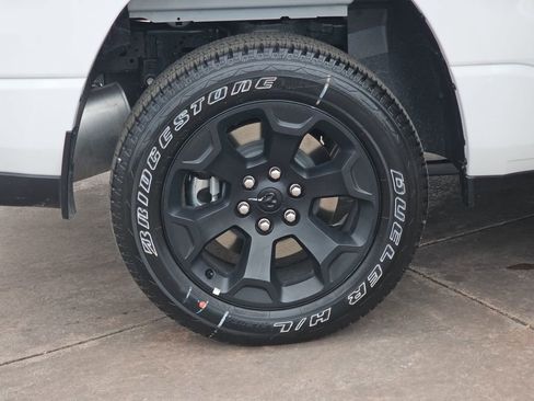 New 2026 RAM 1500 Express image 36