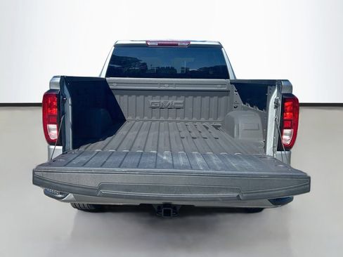 Used 2025 GMC Sierra 1500 Elevation RWD image 8