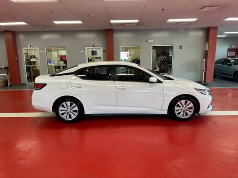 Used 2023 Nissan Sentra S FWD image 3