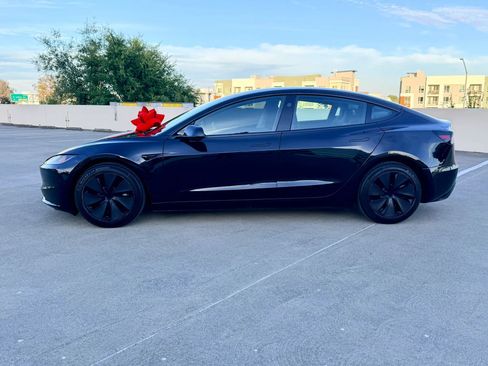 Used 2026 Tesla Model 3 AWD/4WD image 7