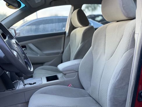 Used 2008 Toyota Camry LE image 12