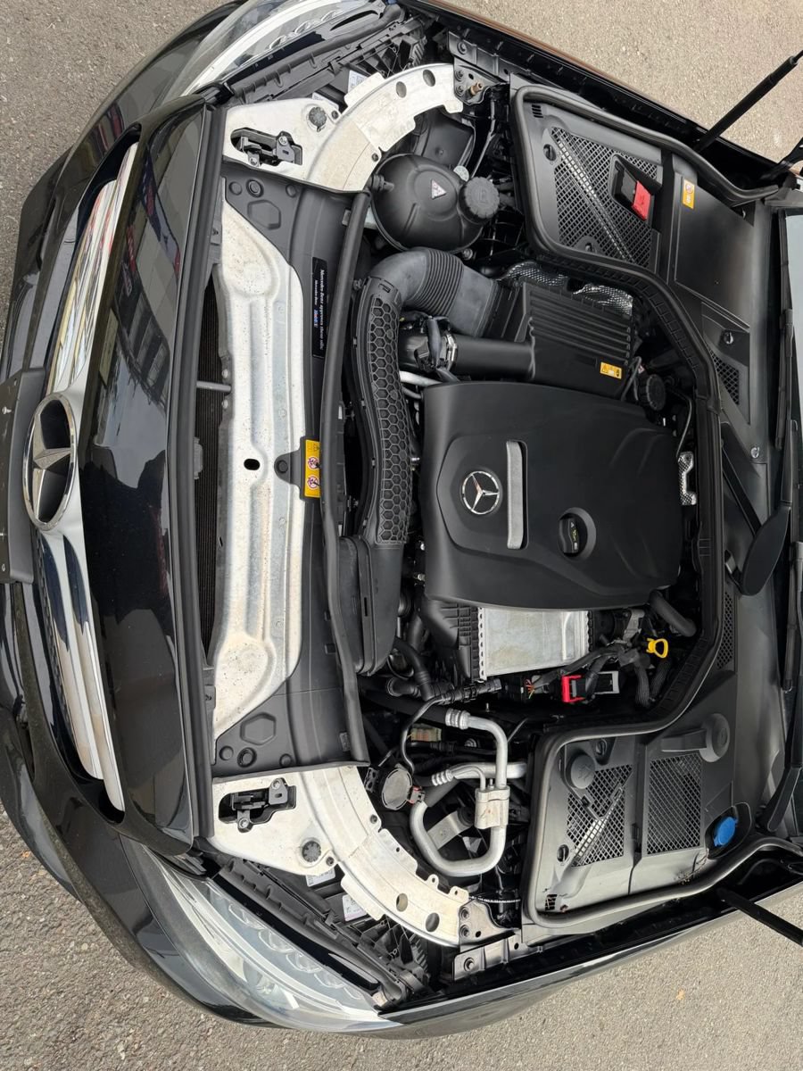 Used 2015 Mercedes-Benz C 300 4MATIC Sedan image 14