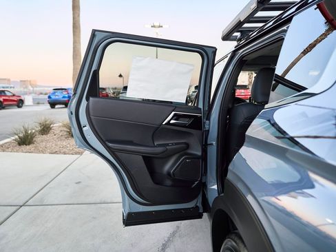 New 2026 Mitsubishi Outlander AWD image 21