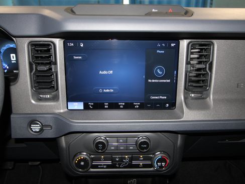 New 2026 Ford Bronco 2-Door AWD/4WD image 12
