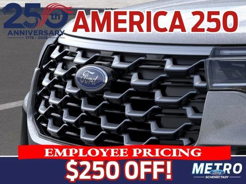 New 2026 Ford Explorer Platinum w/ LUX Leather Package AWD/4WD image 17
