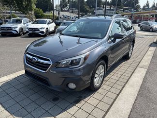 Used 2018 Subaru Outback 2.5i Premium AWD/4WD video 1