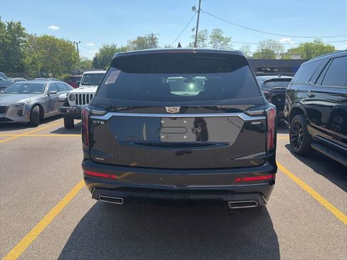 Used 2024 Cadillac XT6 Sport AWD/4WD image 7