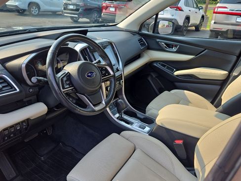 Used 2022 Subaru Ascent Limited AWD/4WD image 12