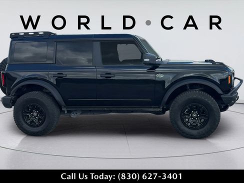 Used 2024 Ford Bronco Wildtrak AWD/4WD image 14