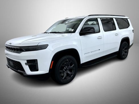 New 2026 Jeep Grand Wagoneer L Limited AWD/4WD image 1