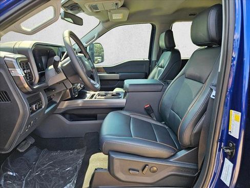 New 2026 Ford F250 Lariat w/ FX4 Off-Road Package image 4