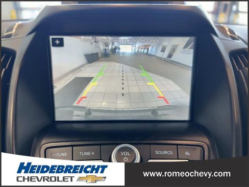 Used 2018 Ford Escape SE w/ SE Sync 3 Package FWD image 22