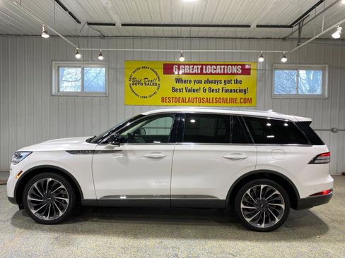 Used 2020 Lincoln Aviator Reserve w/ Equipment Group 202A image 2