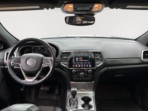 Used 2021 Jeep Grand Cherokee Laredo X image 21