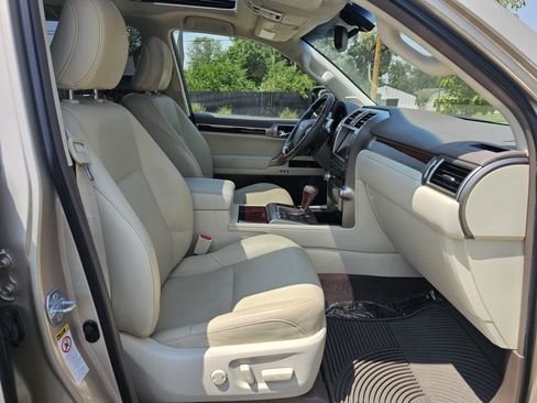 Used 2012 Lexus GX 460 w/ Comfort Plus Pkg AWD/4WD image 55