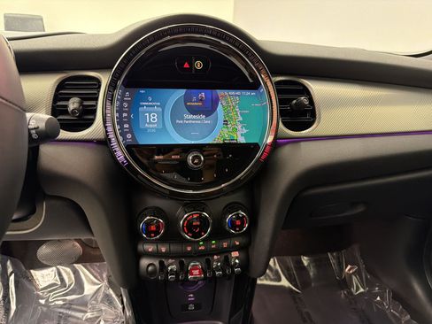 Used 2024 MINI Cooper S FWD image 19