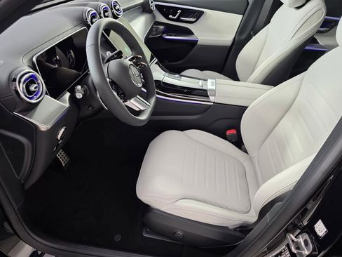 New 2026 Mercedes-Benz GLC 300 image 6