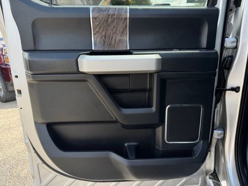 Used 2019 Ford F250 Lariat w/ Chrome Package AWD/4WD image 29