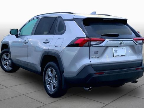 Used 2024 Toyota RAV4 XLE FWD image 12