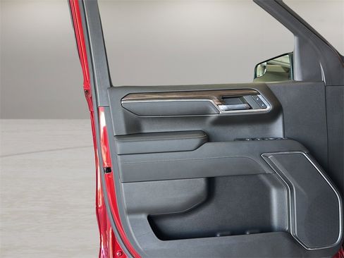 Used 2022 Chevrolet Silverado 1500 LT Trail Boss w/ Protection Package image 15