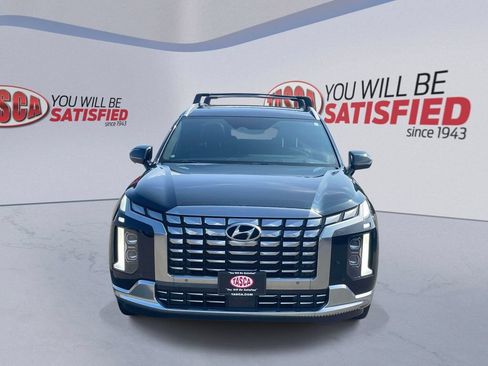 Used 2023 Hyundai Palisade Calligraphy AWD/4WD image 2