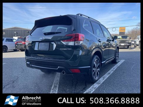 Used 2023 Subaru Forester Limited AWD/4WD image 5